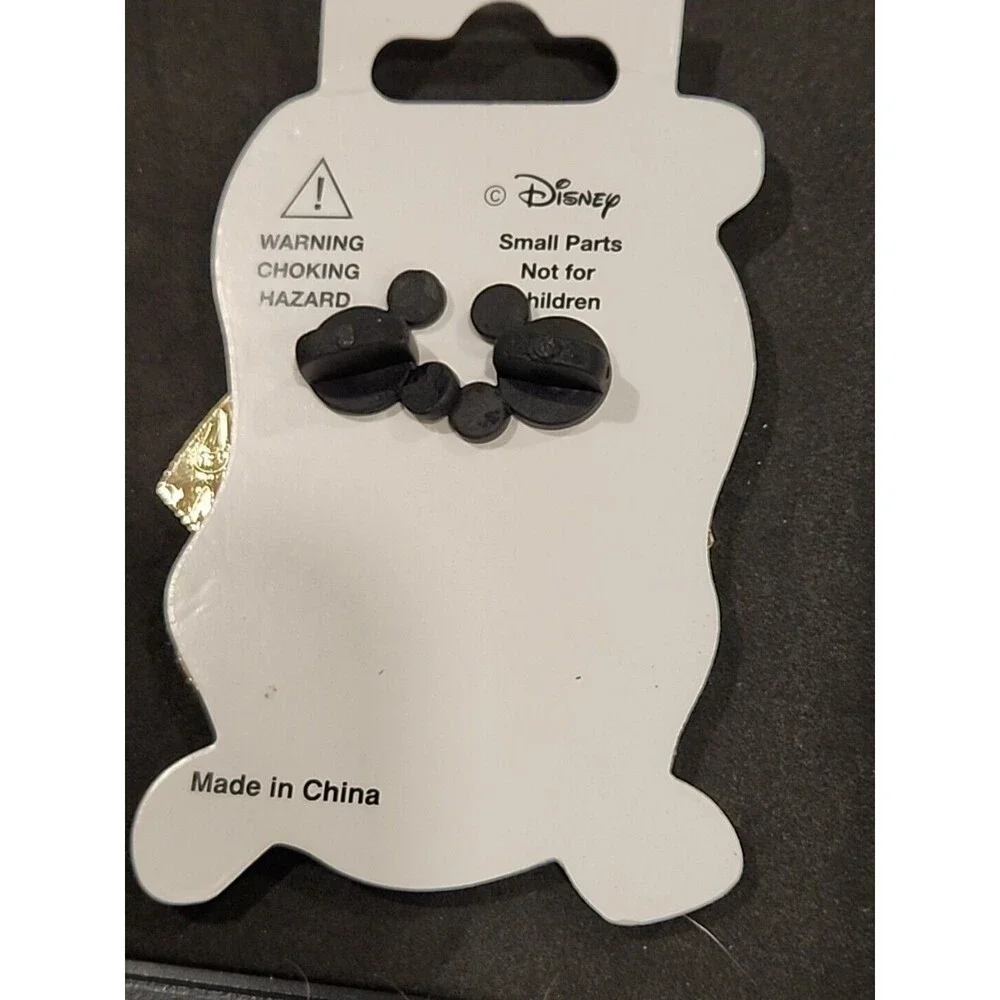Disney Pin Jessica Rabbit Baseball Batting Stance Playing Ball‎ DSF LE 300 97072